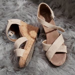 Toms wedges